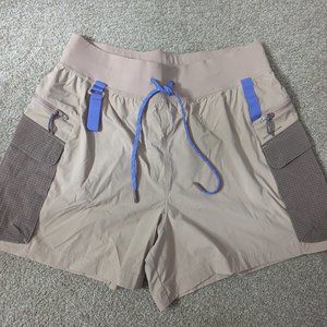 Lululemon 5" HR Cargo Hiking Short